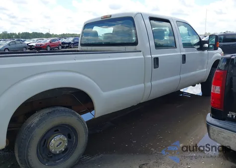 2011 Ford F-250 Xl from USA, damaged, VIN 1FT7W2B65BEC00016